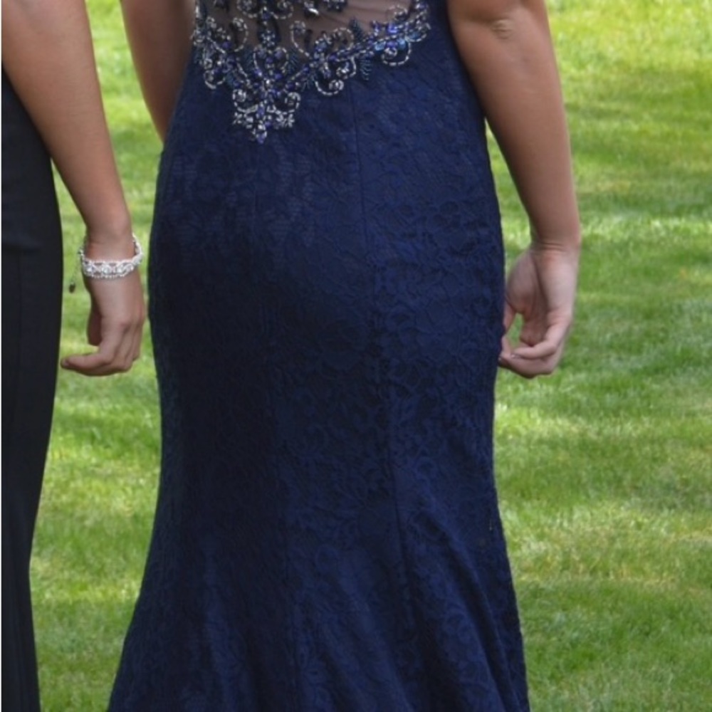 Prom dress - Picture 5 of 7